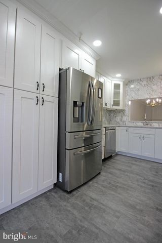 21783 BALDWIN SQ, Sterling, VA 20164