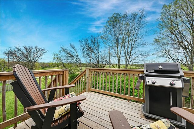 826 Shane Court, Belton, MO 64012