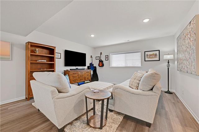 826 Shane Court, Belton, MO 64012