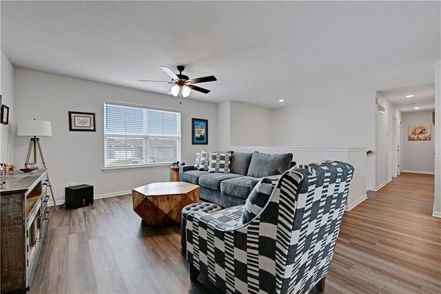 826 Shane Court, Belton, MO 64012