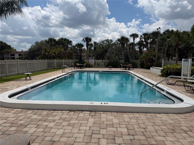 10335 CARROLLWOOD LANE 116, Tampa, FL 33618