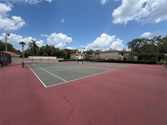 10335 CARROLLWOOD LANE 116, Tampa, FL 33618