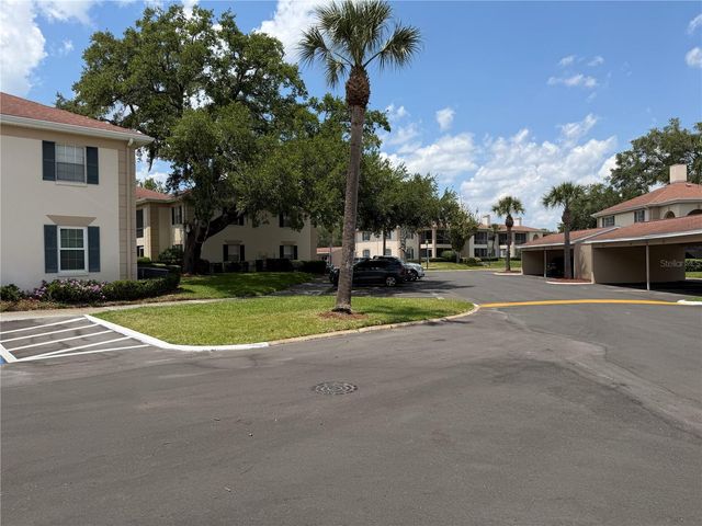 10335 CARROLLWOOD LANE 116, Tampa, FL 33618