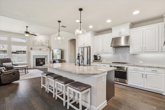 1216 8th Street, Argyle, TX 76226