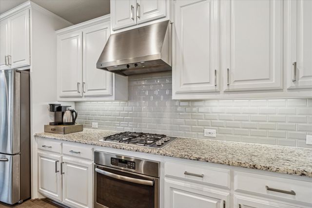 1216 8th Street, Argyle, TX 76226