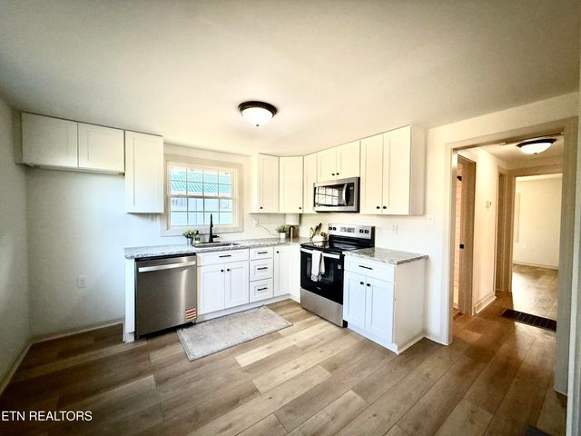 316 Hunnicut Ave, Maryville, TN 37804