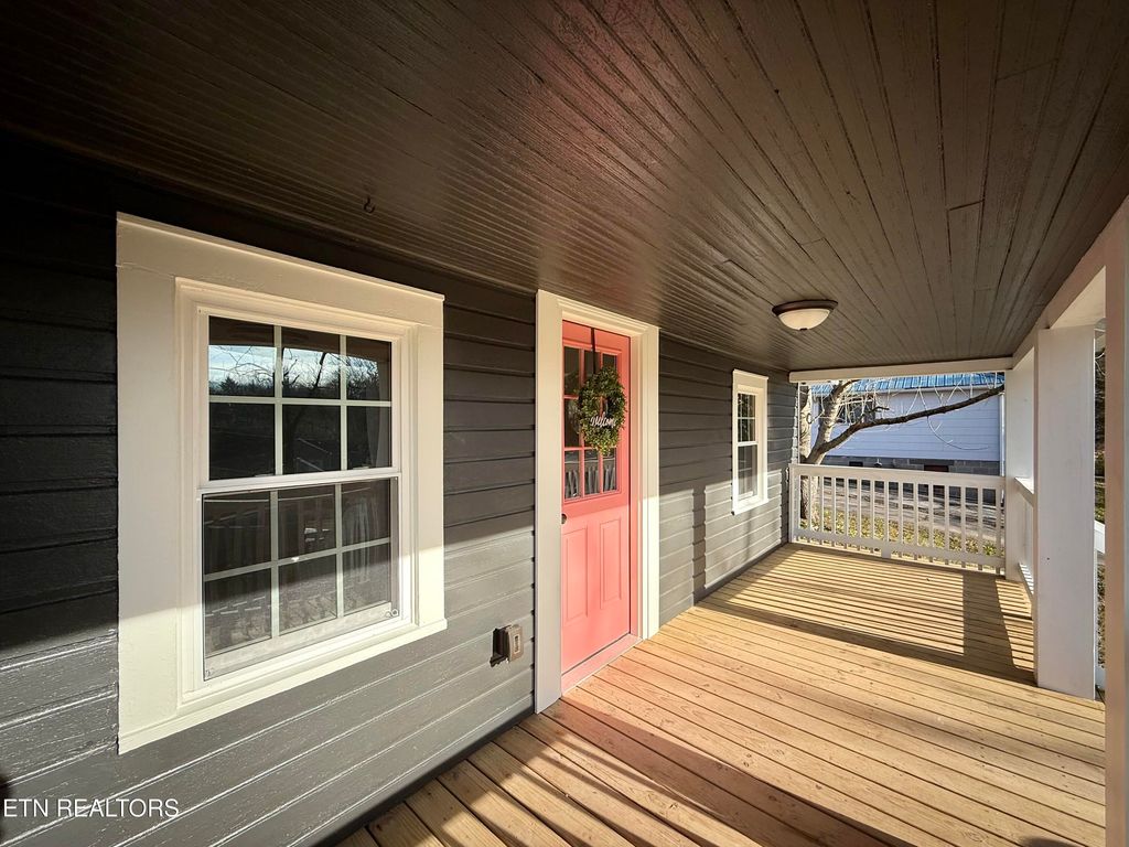 316 Hunnicut Ave, Maryville, TN 37804