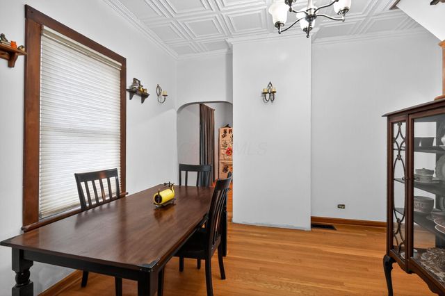 812 N Gay Street, Mount Vernon, OH 43050