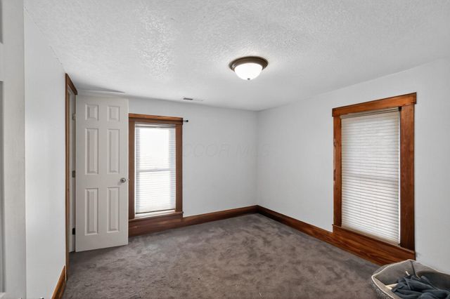 812 N Gay Street, Mount Vernon, OH 43050