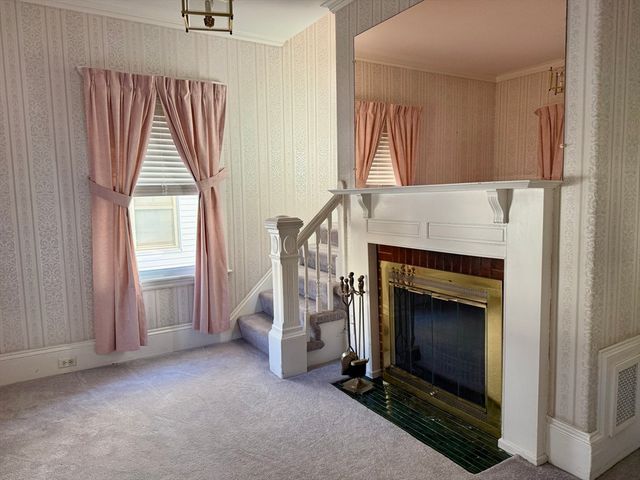 32 Priscilla St, New Bedford, MA 02740