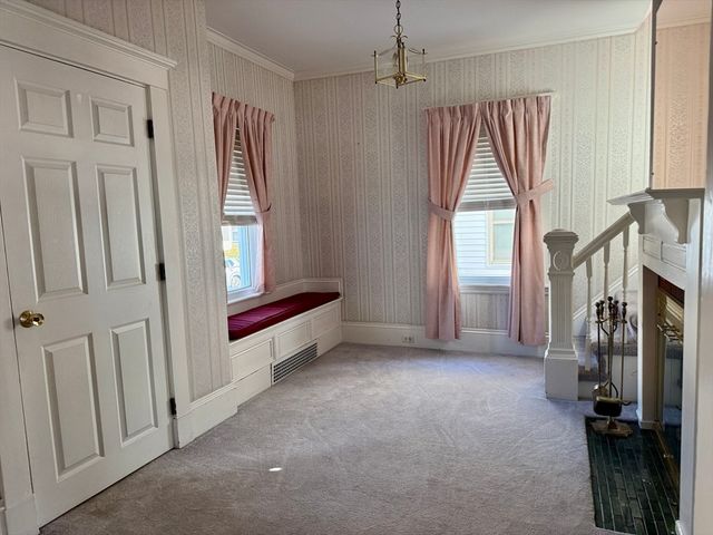 32 Priscilla St, New Bedford, MA 02740