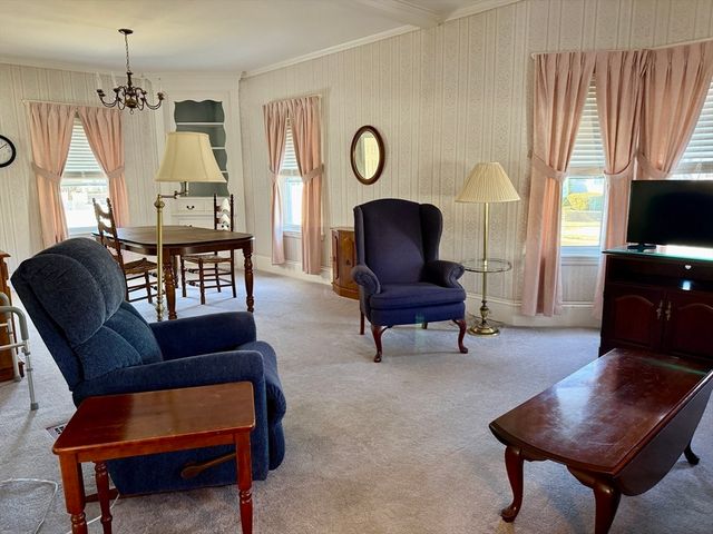 32 Priscilla St, New Bedford, MA 02740