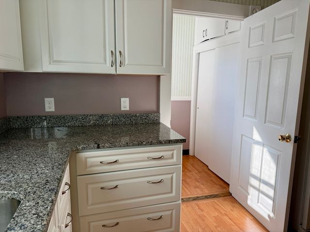32 Priscilla St, New Bedford, MA 02740