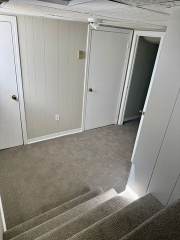 32 Priscilla St, New Bedford, MA 02740