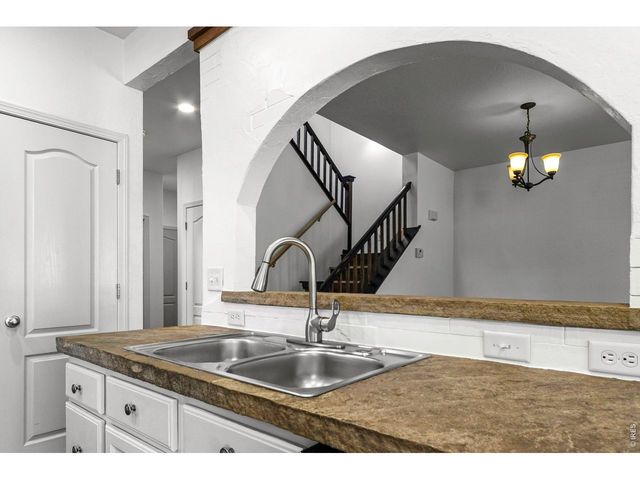 702 Cairnes Dr A-1, Fort Collins, CO 80524