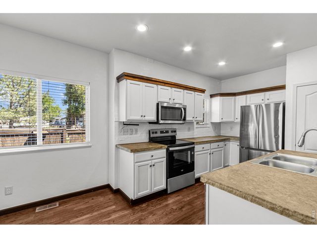 702 Cairnes Dr A-1, Fort Collins, CO 80524