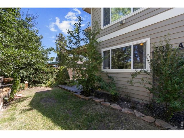 702 Cairnes Dr A-1, Fort Collins, CO 80524