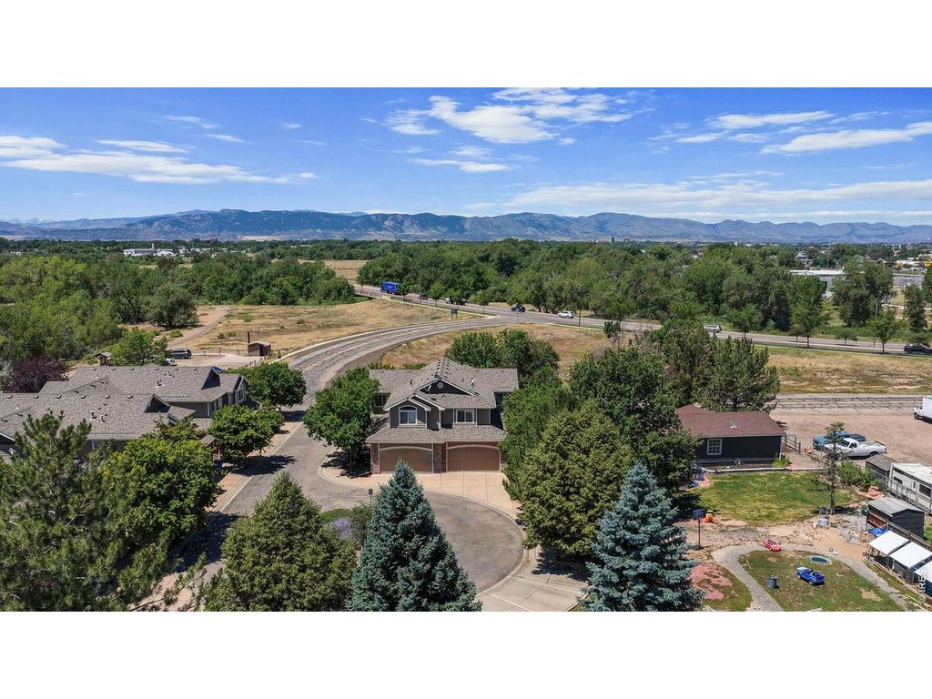 702 Cairnes Dr A-1, Fort Collins, CO 80524