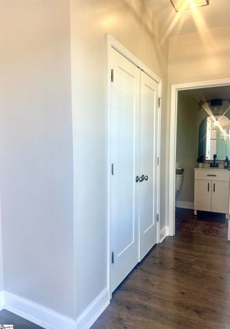 530 Beechcreek Drive, Spartanburg, SC 29303