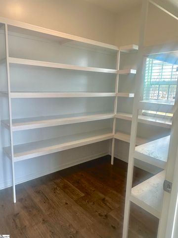 530 Beechcreek Drive, Spartanburg, SC 29303