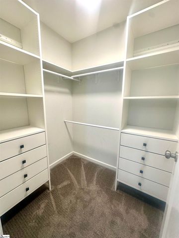 530 Beechcreek Drive, Spartanburg, SC 29303