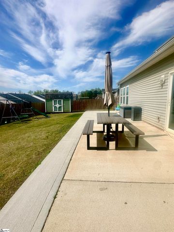 530 Beechcreek Drive, Spartanburg, SC 29303