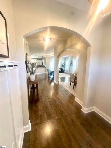 530 Beechcreek Drive, Spartanburg, SC 29303