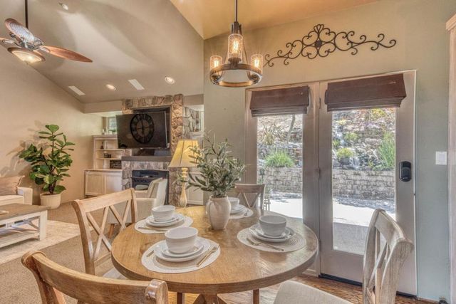 32 Crazy Horse Canyon Road, Salinas, CA 93907