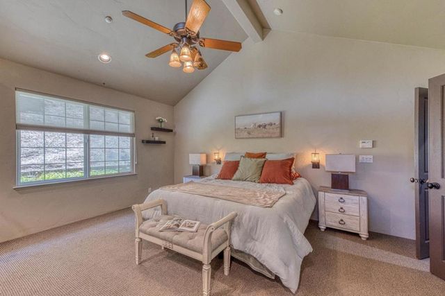 32 Crazy Horse Canyon Road, Salinas, CA 93907