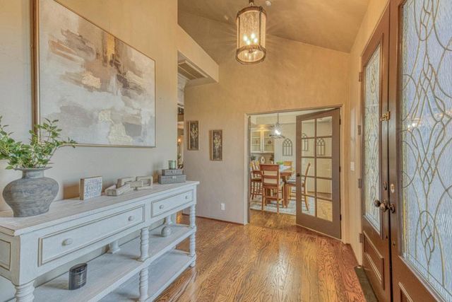 32 Crazy Horse Canyon Road, Salinas, CA 93907
