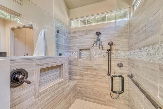 32 Crazy Horse Canyon Road, Salinas, CA 93907