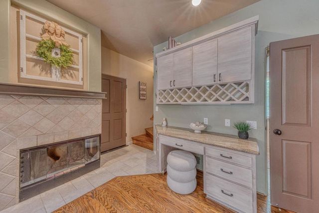 32 Crazy Horse Canyon Road, Salinas, CA 93907