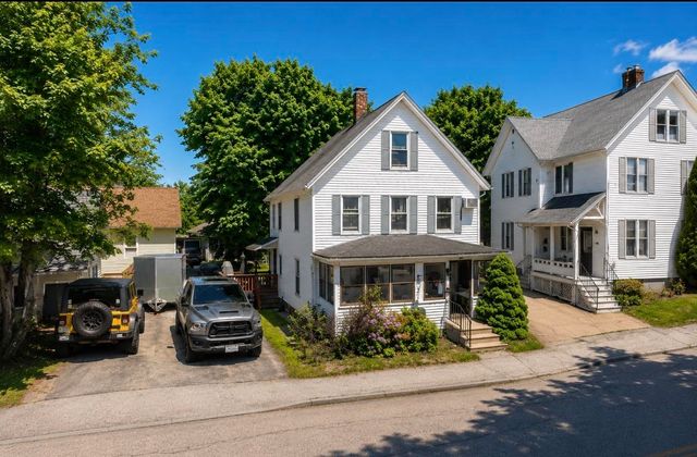 9 Pleasant Street, Pembroke, NH 03275