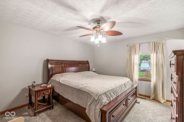 267 Poplar Grove Drive, Avon, IN 46123