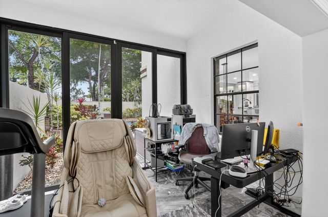 23260 Mirabella Circle N, Boca Raton, FL 33433