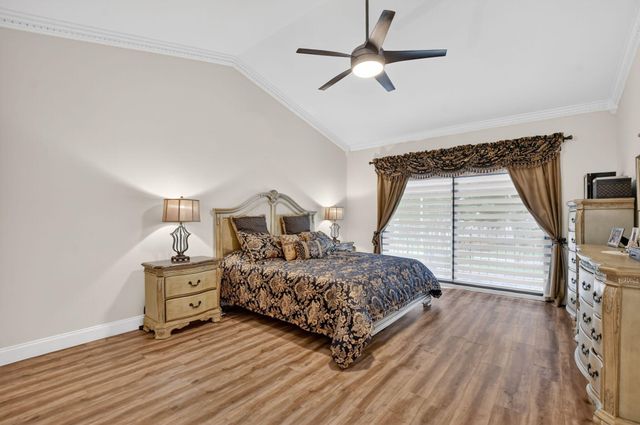 23260 Mirabella Circle N, Boca Raton, FL 33433