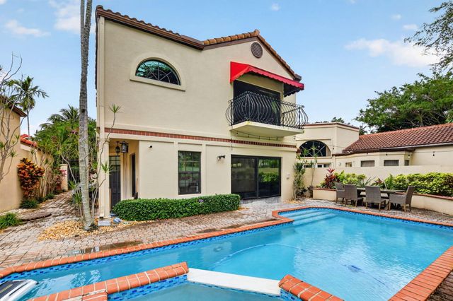 23260 Mirabella Circle N, Boca Raton, FL 33433