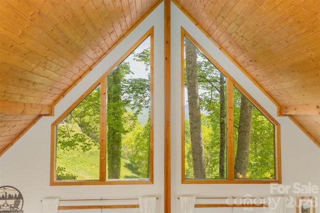 1095 Big Rockys Road, Bryson City, NC 28713