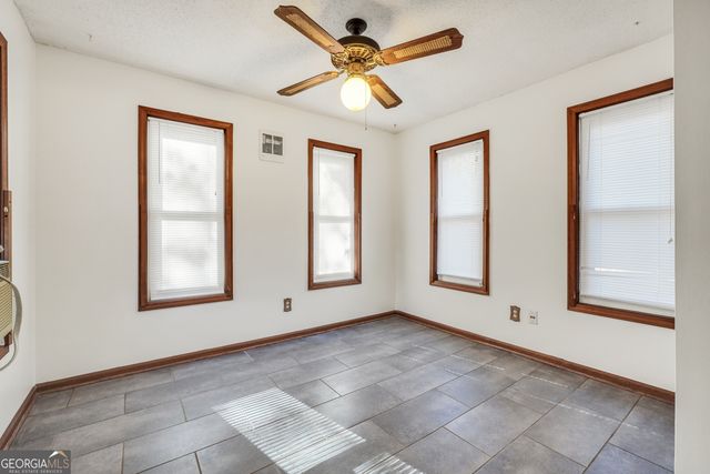 135 Springvalley Way, Stockbridge, GA 30281