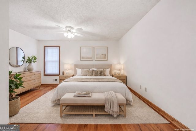 135 Springvalley Way, Stockbridge, GA 30281