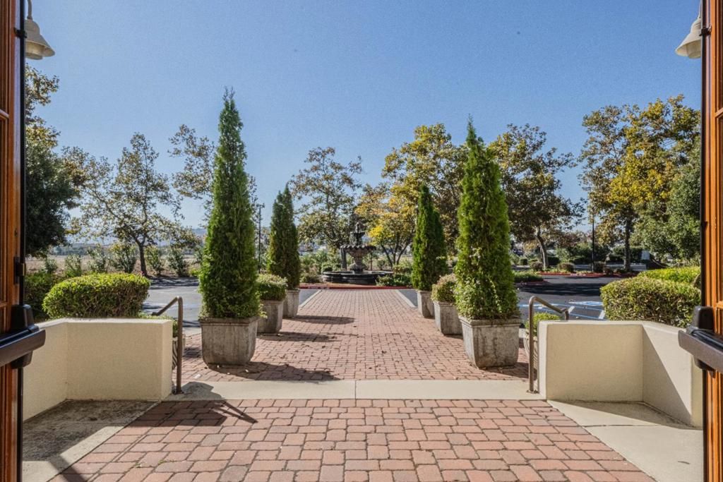 Image 19 of property listing at 18525 Sutter Boulevard 280, Morgan Hill, CA 95037