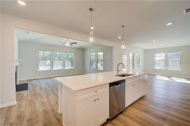 132 Blessing Brook Way, Locust Grove, GA 30248