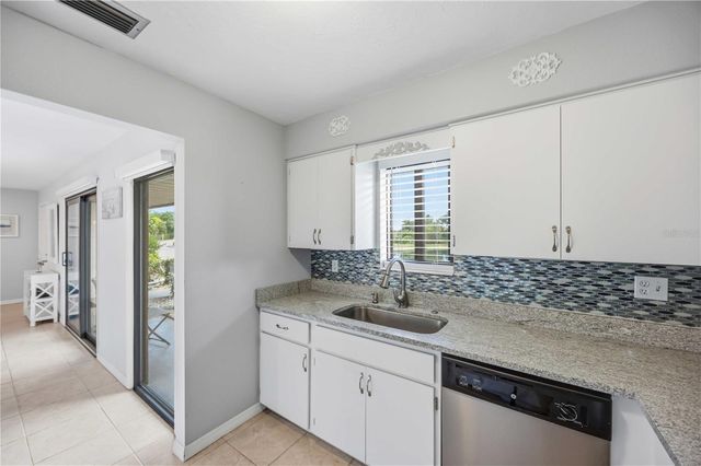6567 DRAW LANE 104, Sarasota, FL 34238