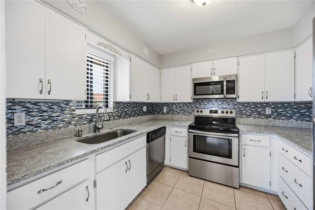 6567 DRAW LANE 104, Sarasota, FL 34238