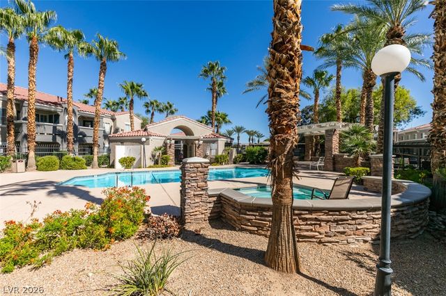 10245 South Maryland Parkway 133, Las Vegas, NV 89183