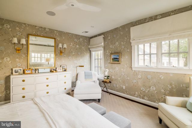 3300 NEWARK ST NW, Washington, DC 20008