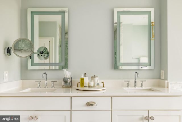 3300 NEWARK ST NW, Washington, DC 20008