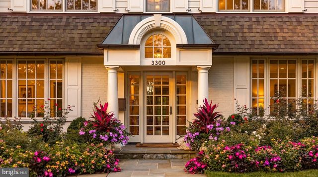 3300 NEWARK ST NW, Washington, DC 20008