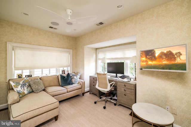 3300 NEWARK ST NW, Washington, DC 20008