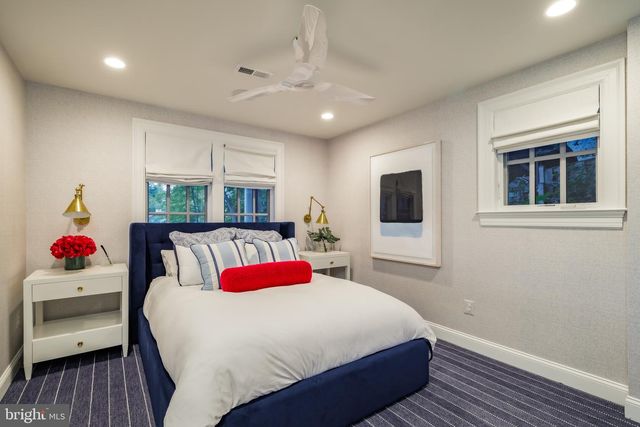 3300 NEWARK ST NW, Washington, DC 20008